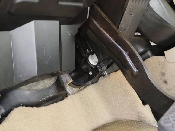 [深圳·粤A] 二手奔驰唯雅诺2010款 2.5L 豪华版