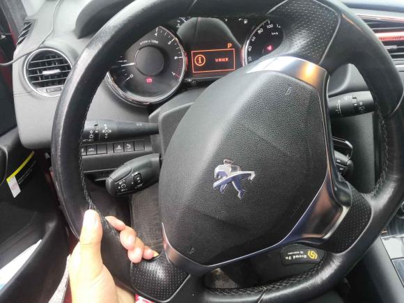 [青岛·鲁B] 二手标致标致30082013款 2.0L 自动潮流版