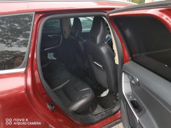 [上海·沪C] 二手沃尔沃沃尔沃XC602011款 2.0T 智尊版