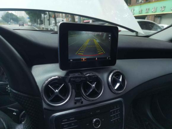 [成都·川A] 二手奔驰奔驰GLA2015款 GLA 200 动感型