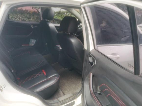 [合肥·浙B] 二手东南东南DX32018款 1.5T CVT尊贵型