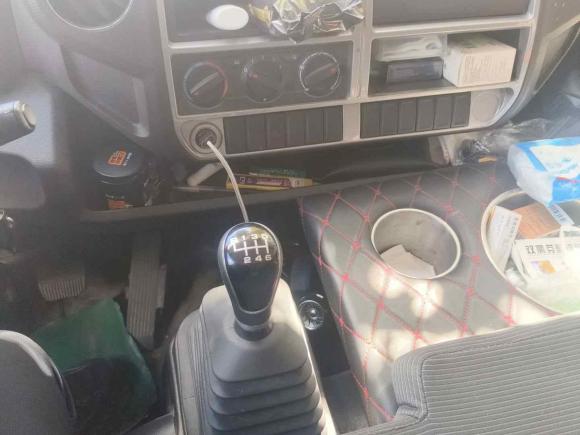 [青岛·鲁B] 二手福田祥菱M2018款 1.5L M2非承载双排后双胎(厢式)DAM15L