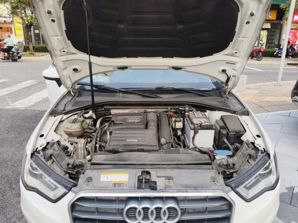 [深圳·粤B] 二手奥迪奥迪A32016款 Sportback 35 TFSI 领英型