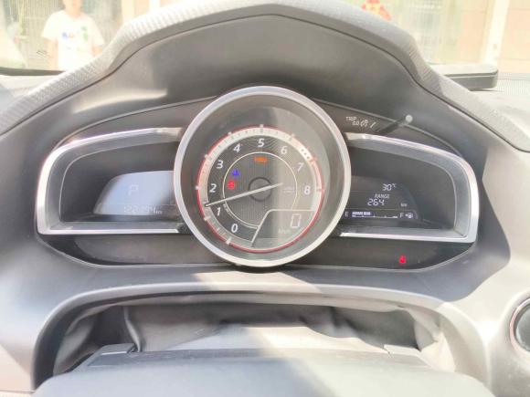 [南通·苏F] 二手马自达马自达3 昂克赛拉2016款 三厢 2.0L 自动旗舰型