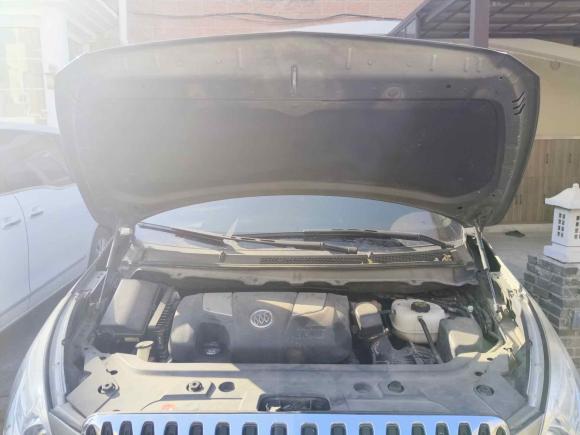 [北京·京A] 二手别克别克GL82011款 3.0L GT豪华商务豪雅版