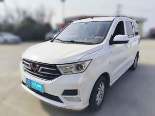 五菱汽车五菱宏光2018款 1.5L S标准型L2B