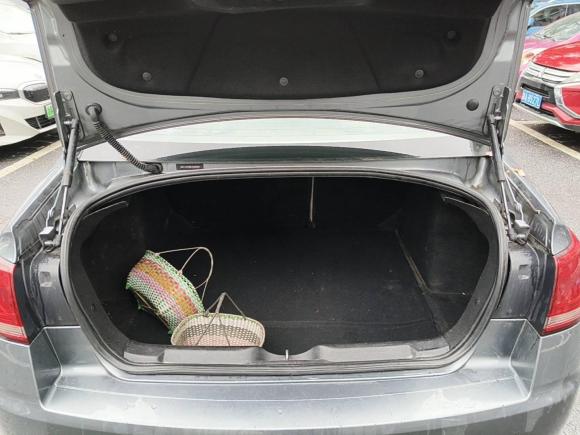 [杭州·浙A] 二手雪铁龙世嘉2013款 三厢 1.6L 自动品享型