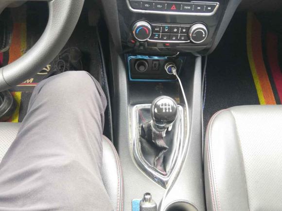 [南京·苏A] 二手长安凯程长安欧尚A6002016款 1.5L 手动精英型7座