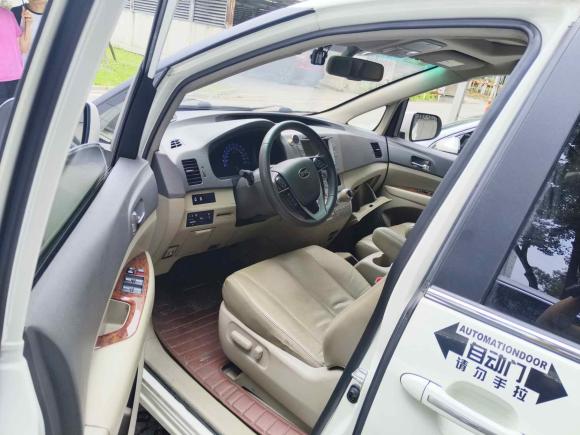 [成都·川A] 二手比亚迪比亚迪M62013款 2.4L 手动尊贵型