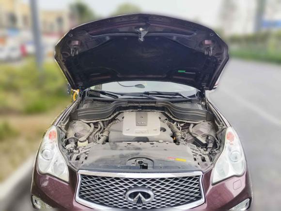 [合肥·皖C] 二手英菲尼迪英菲尼迪QX502015款 2.5L 豪华版