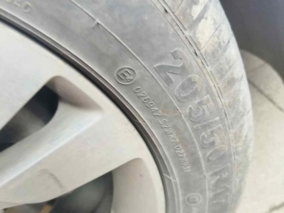 [青岛·鲁U] 二手奇瑞艾瑞泽52017款 1.5L CVT领潮版