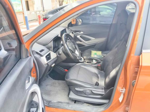 [佛山·粤Y] 二手宝骏宝骏5102017款 1.5L 手动时尚型