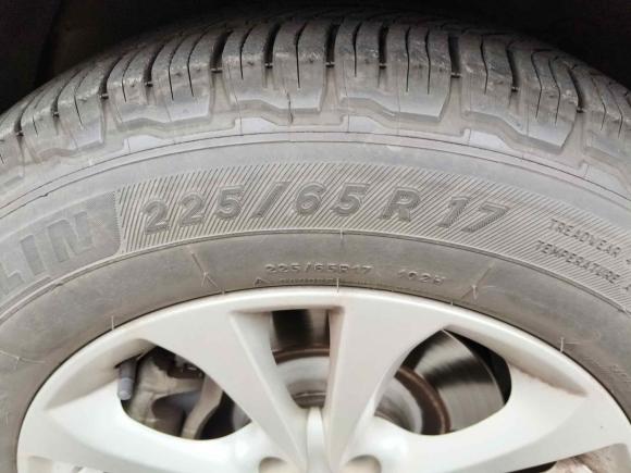 [成都·川A] 二手奇瑞瑞虎52014款 2.0L CVT家尊版