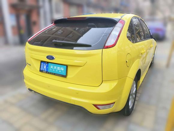 [北京·京K] 二手福特福克斯2012款 两厢经典 1.8L 自动时尚型