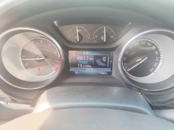 [青岛·鲁B] 二手别克威朗2015款 三厢 20T 双离合领先型