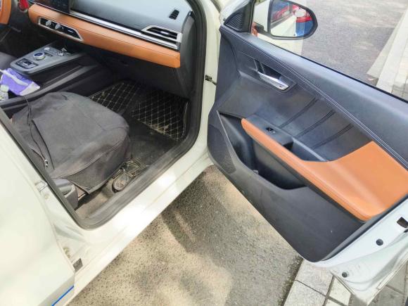 [无锡·苏B] 二手比亚迪比亚迪e22020款 升级版 标准续航版 舒适型