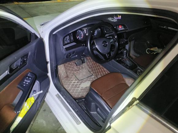 [嘉兴·赣E] 二手大众凌渡2015款 280TSI DSG舒适版