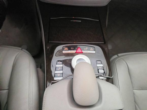 [南通·苏F] 二手奔驰奔驰S级2012款 S 300 L 尊贵型 Grand Edition