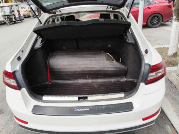 [成都·川A] 二手斯柯达明锐2018款 1.6L 自动豪华版