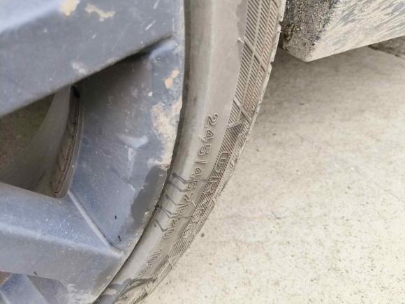 [台州·浙J] 二手路虎揽胜极光2012款 2.0T 5门耀动版