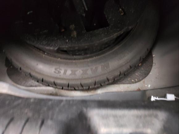 [上海·沪C] 二手现代朗动2012款 1.6L 手动领先型