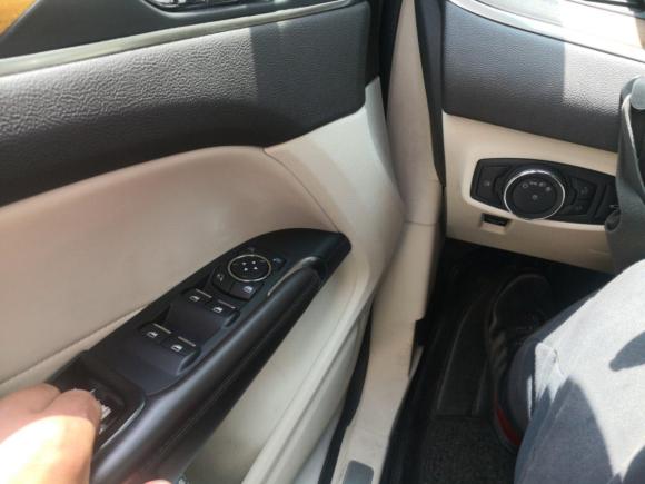 [上海·沪B] 二手林肯林肯MKC2014款 2.0T 四驱尊耀版