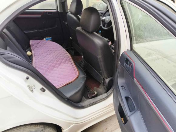 [济南·鲁A] 二手三菱翼神2015款 1.6L 手动时尚版