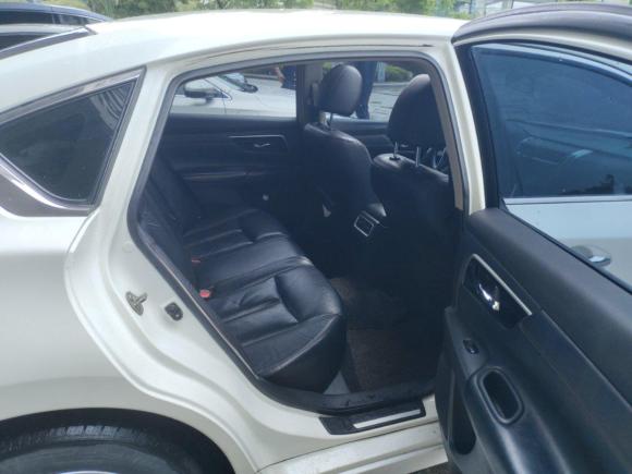 [上海·沪A] 二手日产天籁2016款 2.0L XL舒适版