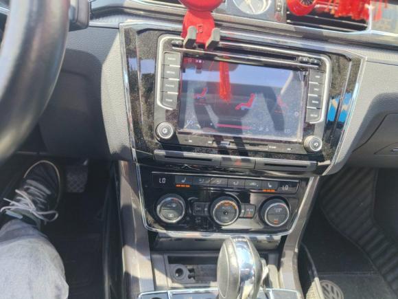 [南通·苏F] 二手大众帕萨特2017款 330TSI DSG御尊版