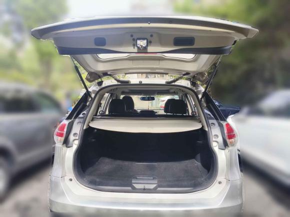 [上海·沪F] 二手日产奇骏2014款 2.0L CVT智领版 2WD