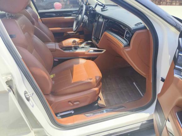 [常州·苏D] 二手众泰众泰T7002017款 1.8T 双离合尊贵型贺岁版