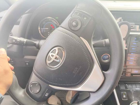 [上海·沪A] 二手丰田雷凌2017款 改款双擎 1.8H GS E-CVT精英天窗版 国V