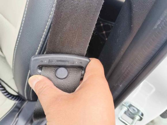 [成都·川A] 二手长安长安CS352017款 1.6L 自动尊贵型