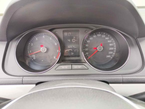 [上海·沪F] 二手大众朗行2015款 1.6L 手动舒适版