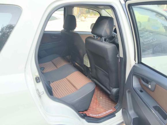 [济南·鲁A] 二手铃木天语 SX42013款 1.6L 自动酷锐型