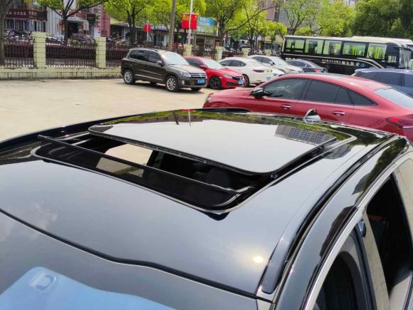 [上海·沪A] 二手蔚来蔚来ES82020款 580KM 签名版 七座版