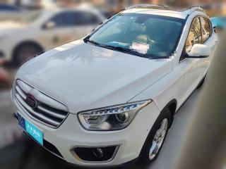 奔腾奔腾X802013款2.0L自动豪华型