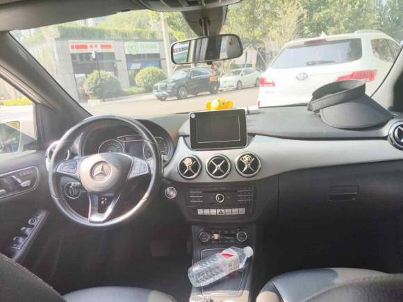 [青岛·鲁U] 二手奔驰奔驰B级2015款 B 200 时尚型