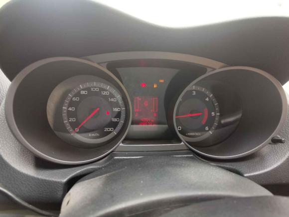 [杭州·浙A] 二手陆风陆风X82009款 2.5T 柴油4X4超豪华型