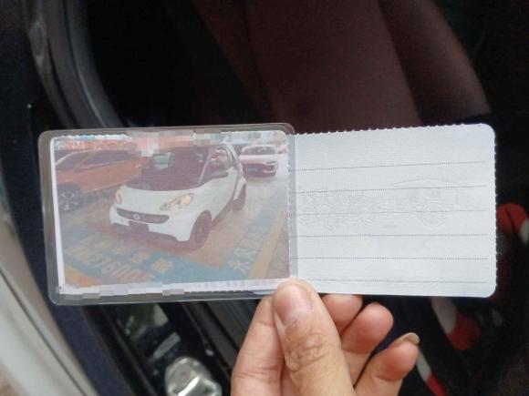 [成都·川G] 二手smartsmart fortwo2012款 1.0 MHD 硬顶标准版