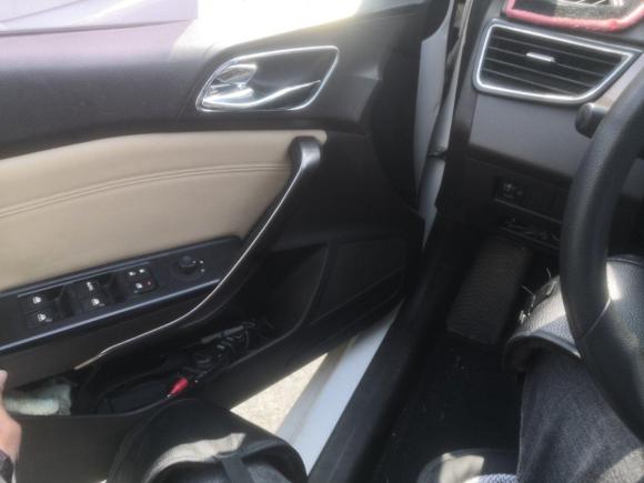 [南京·苏A] 二手宝骏宝骏310W2017款 1.5L 手动时尚型 国V