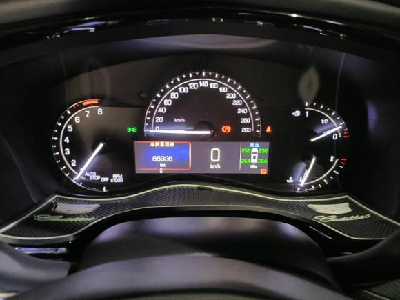 [武汉·鄂A] 二手凯迪拉克凯迪拉克XT52017款 周年庆版 25T 豪华型