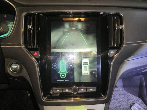 [深圳·粤B] 二手荣威荣威RX5新能源2017款 ERX5 EV400 电动互联网至尊版