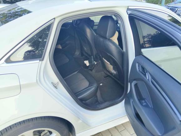 [湖州·浙E] 二手奥迪奥迪A32018款 30周年年型 Limousine 35 TFSI 时尚型