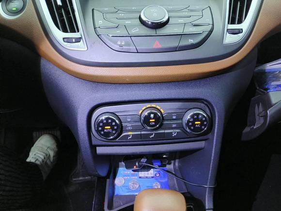 [南京·苏A] 二手东南东南DX72018款 1.5T 自动荣耀版