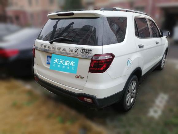 [上海·鲁K] 二手长安欧尚长安欧尚CX702016款 1.6L 手动豪华型