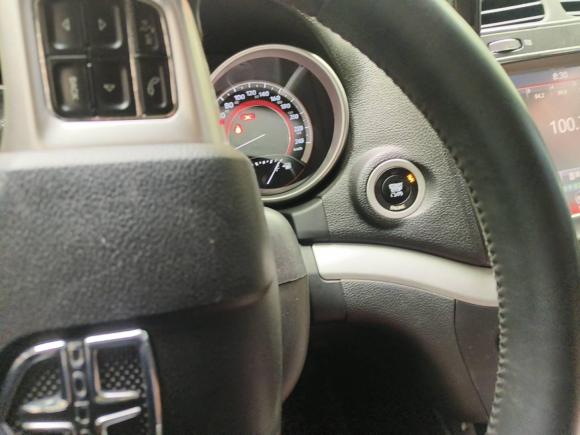 [义乌·浙G] 二手道奇酷威2013款 2.4L 两驱尊尚版