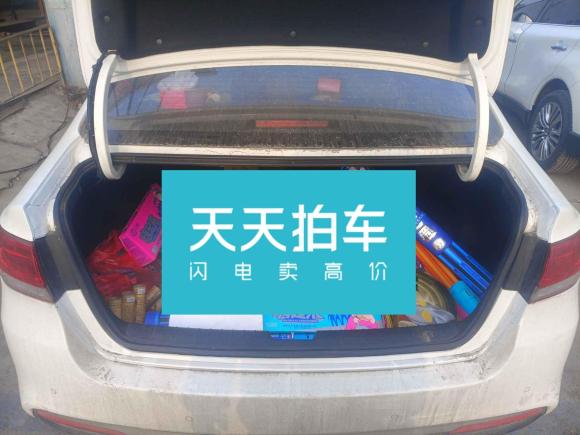 [青岛·鲁B] 二手起亚起亚K42014款 1.8L 自动GLS