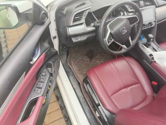 [嘉兴·豫S] 二手本田思域2016款 220TURBO CVT豪华版