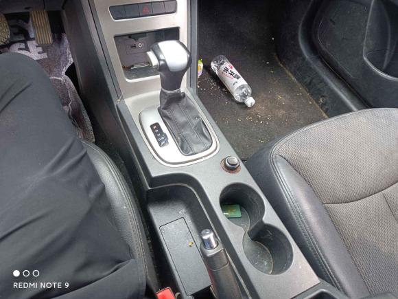 [武汉·鄂A] 二手荣威荣威3502014款 1.5L 自动迅悦版